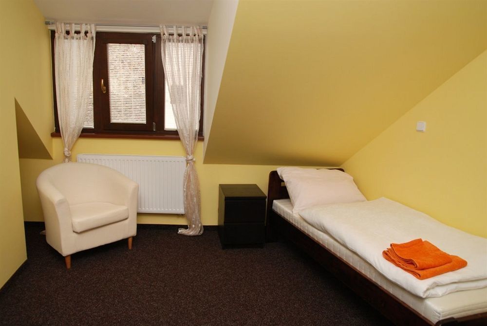 Hotel U Zlateho Byka Pisek  Luaran gambar